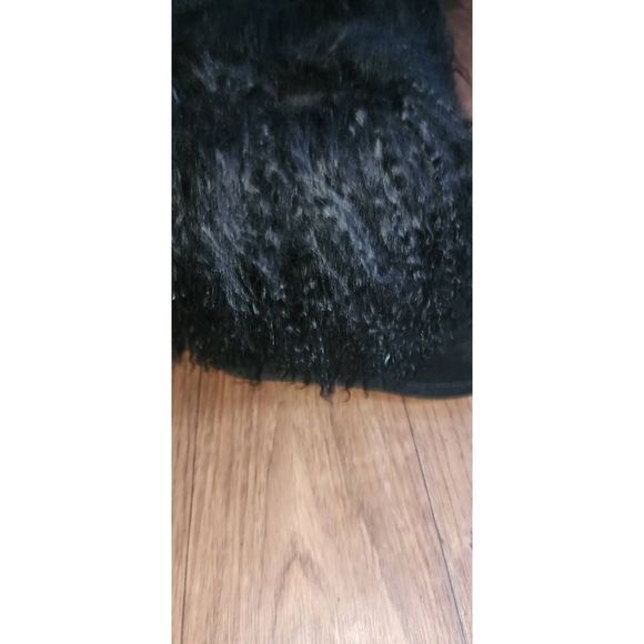 Bearpaw Boo Boots - Picture 3 of 8